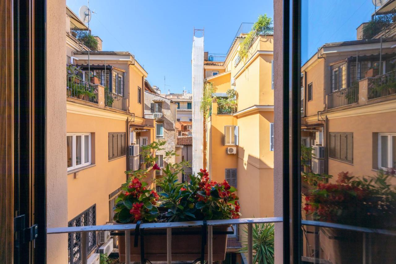 Domus De Fiori Apartment Roma Exterior foto